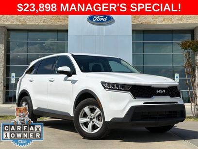 Used 2023 Kia Sorento LX