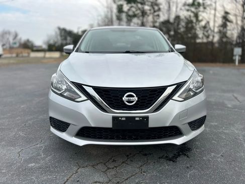 Used 2017 Nissan Sentra S w/ S Style Package image 4
