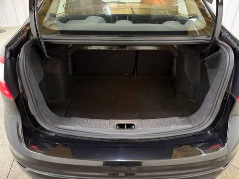 Used 2015 Ford Fiesta SE w/ Comfort Package FWD image 9
