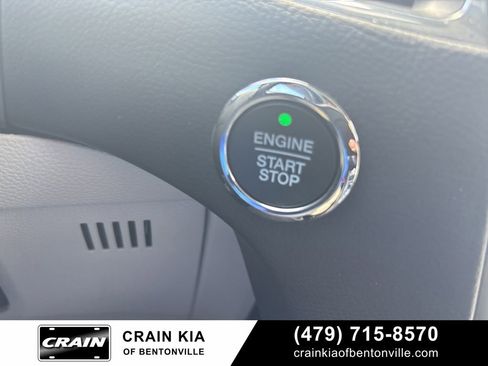 Used 2021 Ford Edge Titanium w/ Equipment Group 301A AWD/4WD image 27