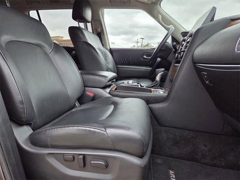 Used 2021 Nissan Armada SL w/ Captain's Chairs Package image 23