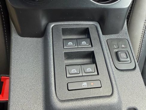 Used 2025 Ford Bronco Outer Banks AWD/4WD image 23