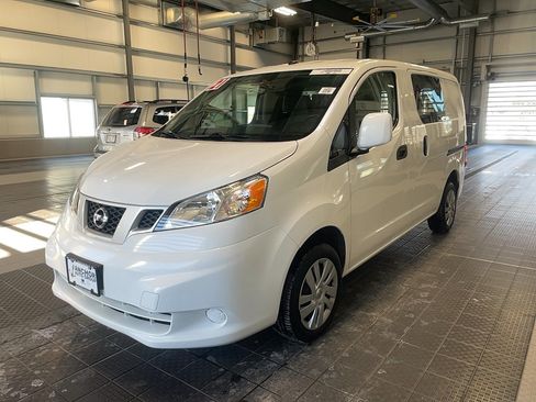Used 2021 Nissan NV200 SV w/ Sliding Door Glass Package FWD image 3