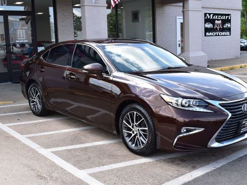 Used 2017 Lexus ES 350 image 9