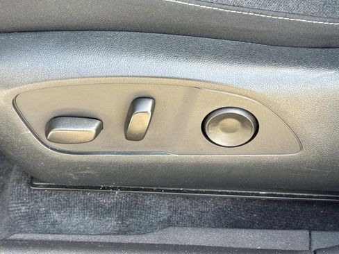 Used 2024 Honda Prologue EX image 18