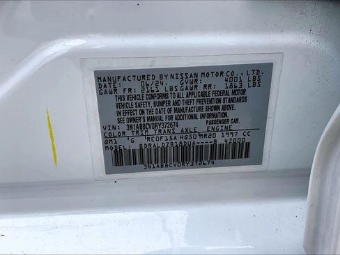 Used 2024 Nissan Sentra SV FWD image 37