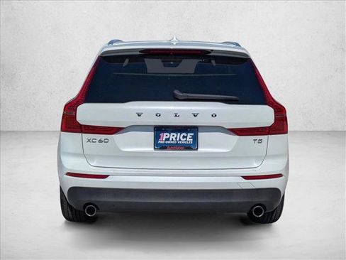 Used 2019 Volvo XC60 T5 Momentum FWD image 7