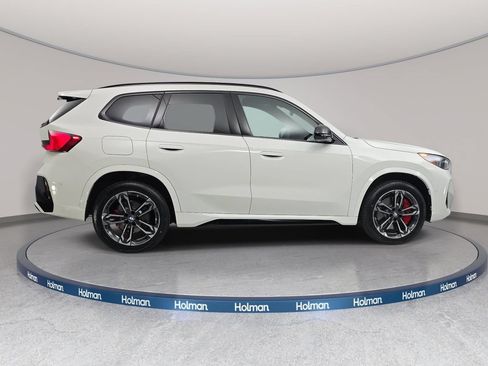 New 2026 BMW X1 xDrive28i w/ Technology Package AWD/4WD image 4