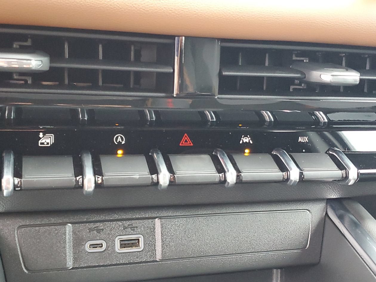 New 2026 GMC Canyon AT4 AWD/4WD image 24