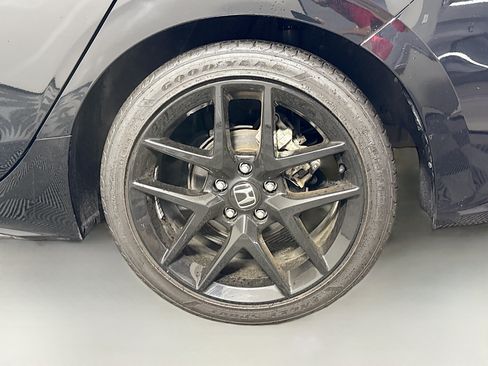 Used 2025 Honda Civic Sport image 27