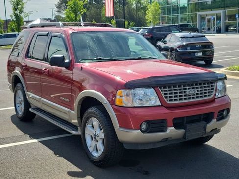 Used 2005 Ford Explorer Eddie Bauer AWD/4WD image 3