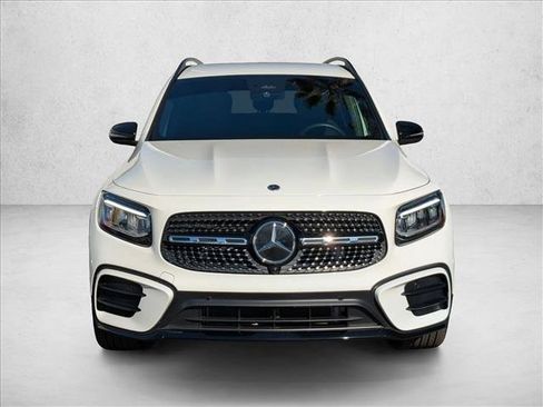 Certified 2025 Mercedes-Benz GLB 250 image 5