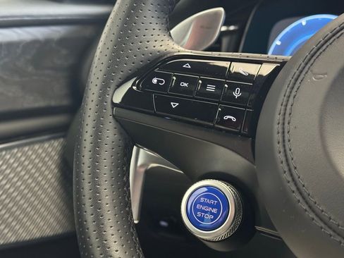 Used 2024 Maserati Grecale GT image 20