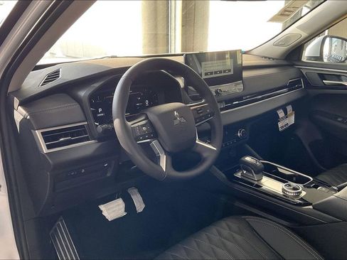 New 2026 Mitsubishi Outlander SEL FWD image 6