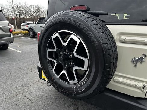 Certified 2025 Ford Bronco Outer Banks image 45