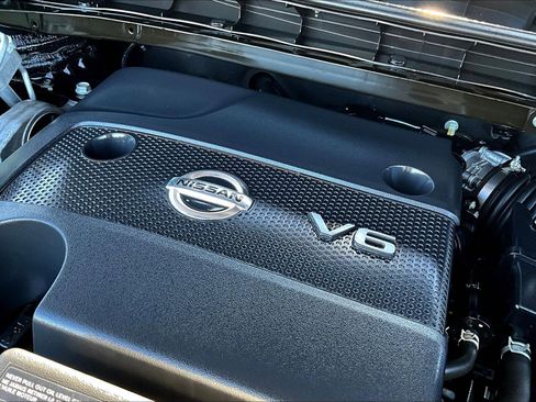 Used 2021 Nissan Murano Platinum w/ Cargo Package image 34