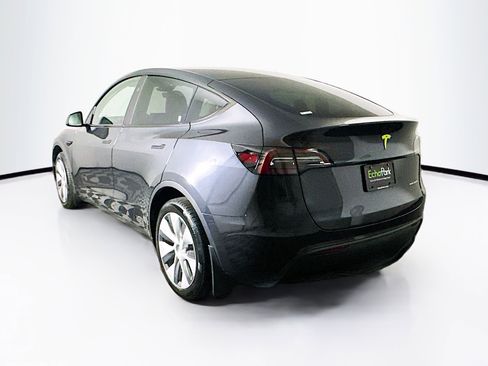 Used 2024 Tesla Model Y Long Range image 5