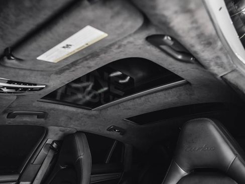 Used 2017 Porsche Panamera Turbo image 81