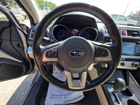 Used 2016 Subaru Outback 2.5i Premium AWD/4WD image 21