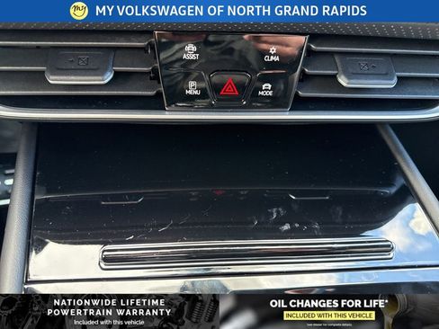 New 2026 Volkswagen Atlas Cross Sport SEL Premium R-Line AWD/4WD image 15