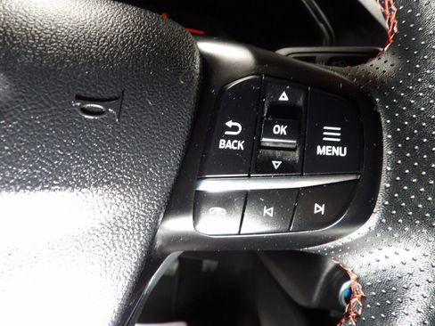 Used 2025 Ford Escape ST-Line AWD/4WD image 18