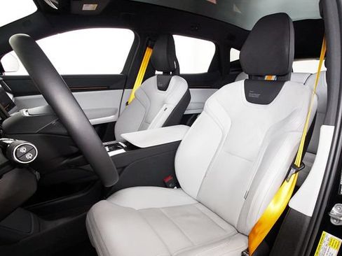Used 2025 Polestar Polestar 3 AWD/4WD image 18