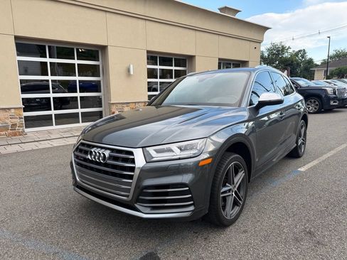 Used 2020 Audi SQ5 Premium Plus w/ Premium Plus Package AWD/4WD image 3