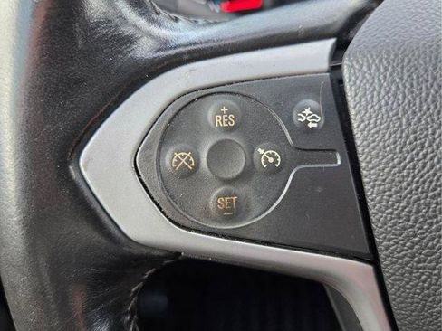 Used 2022 Chevrolet Colorado LT w/ Fleet Safety Package RWD image 30