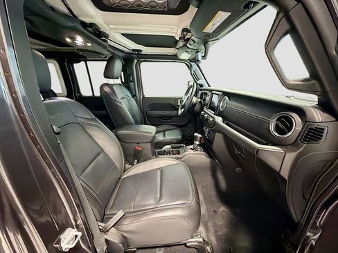 Used 2021 Jeep Wrangler Unlimited Sahara image 26