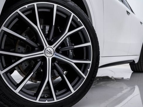New 2026 Maserati Grecale Modena AWD/4WD image 5