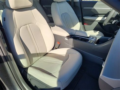 New 2026 Hyundai Sonata SEL image 17