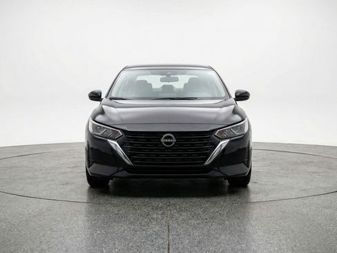 Used 2025 Nissan Sentra SV FWD image 2