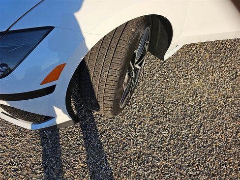 New 2025 Hyundai Ioniq 6 SEL image 31