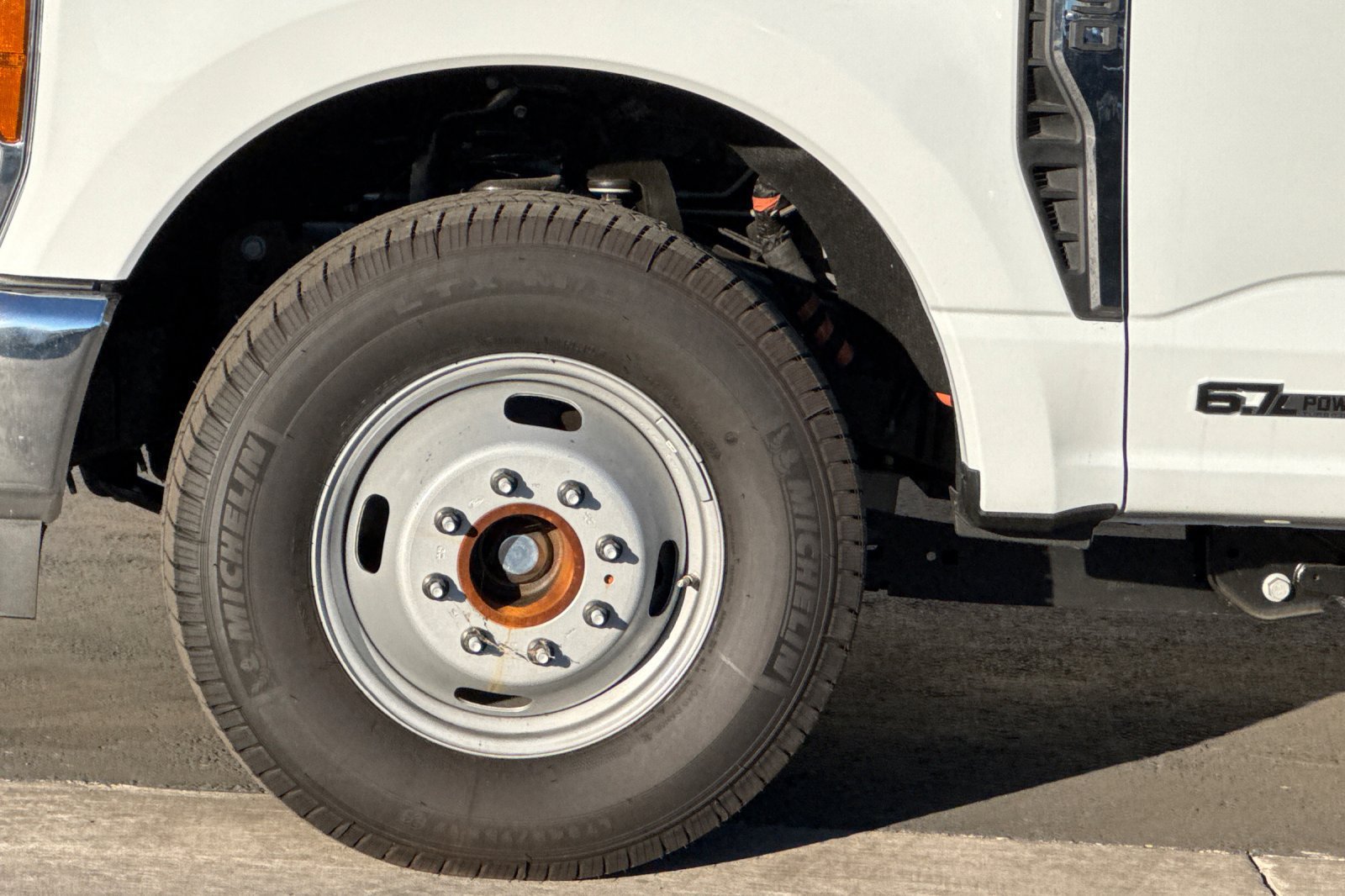 New 2025 Ford F350 XL w/ XL Chrome Package RWD image 22