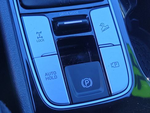 Certified 2023 Hyundai Santa Cruz Night image 17