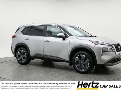 Used 2025 Nissan Rogue SV