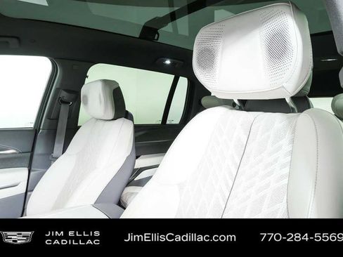 Certified 2026 Cadillac Escalade IQ Sport 1 w/ LPO, ONYX Package AWD/4WD image 5