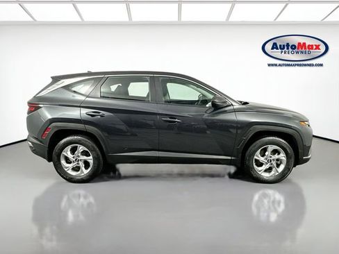 Used 2023 Hyundai Tucson SE image 9