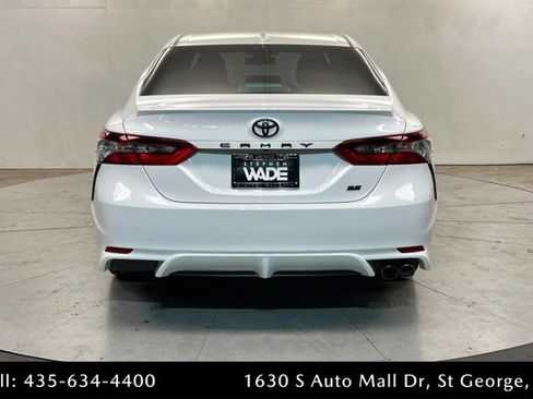 Used 2021 Toyota Camry SE w/ Carpet Mat Package (TMS) image 4