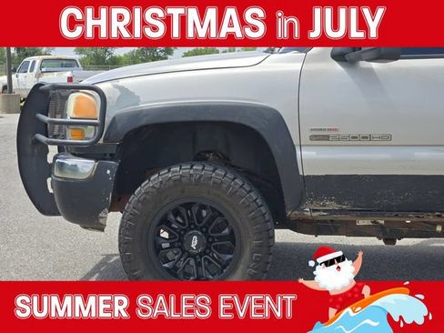 Used 2005 GMC Sierra 2500 SLE w/ Heavy-Duty Power Package AWD/4WD image 8