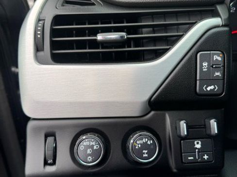 Used 2019 GMC Yukon SLT w/ Open Road Package image 17