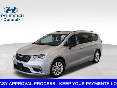 Used 2024 Chrysler Pacifica Touring-L