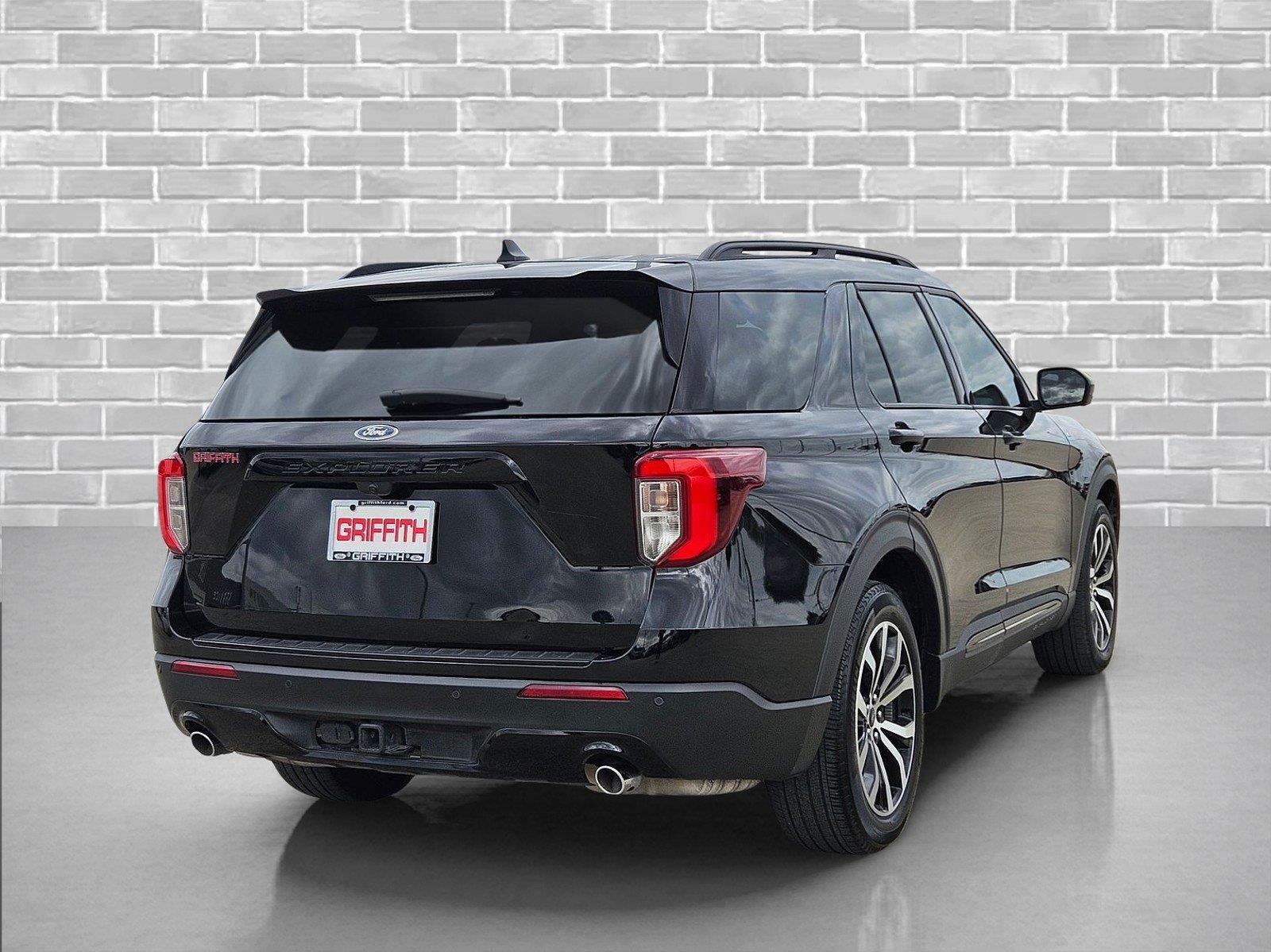 Used 2023 Ford Explorer ST-Line w/ Class IV Trailer Tow Package RWD image 5