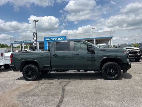 New 2026 Chevrolet Silverado 2500 LT w/ Trail Boss Package AWD/4WD image 2