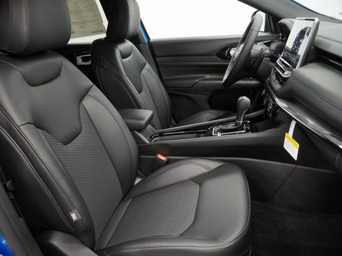 New 2026 Jeep Compass Latitude image 35