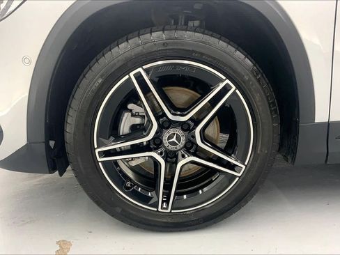 Certified 2023 Mercedes-Benz GLA 250 4MATIC image 8