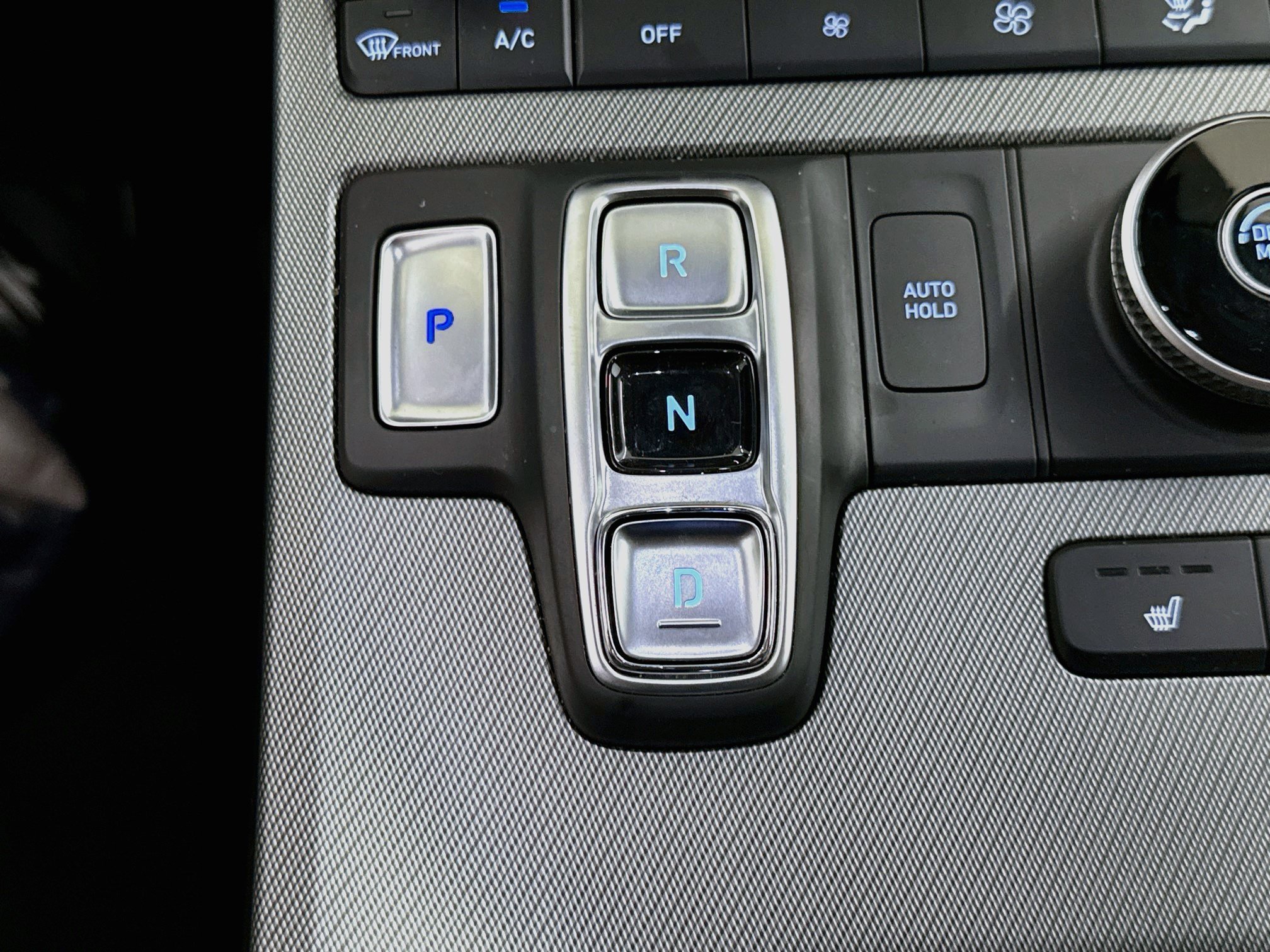 Used 2025 Hyundai Palisade SEL FWD image 25