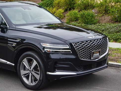 Used 2021 Genesis GV80 2.5T w/ Prestige Package 05 image 9