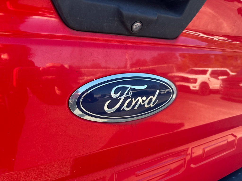 Used 2018 Ford F150 XLT w/ Equipment Group 302A Luxury AWD/4WD image 51