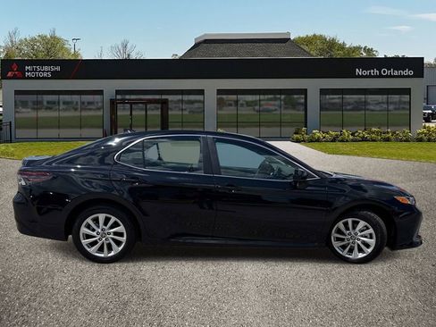Used 2024 Toyota Camry LE FWD image 6